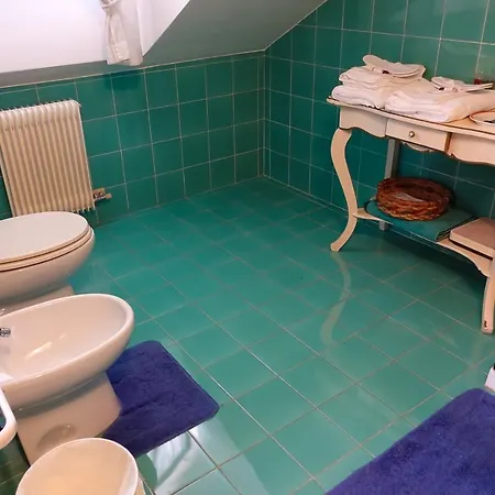 Piccole Dolomiti Bed and Breakfast