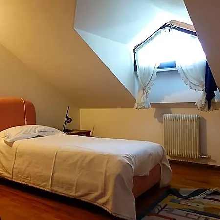 فندق مبيت وإفطار Piccole Dolomiti 3*