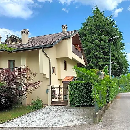 Piccole Dolomiti فندق مبيت وإفطار بيلونو